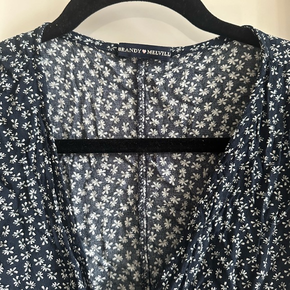 Brandy Melville Navy Floral Robbie Wrap Dress Short Sleeve, S/M - Picture 4 of 4
